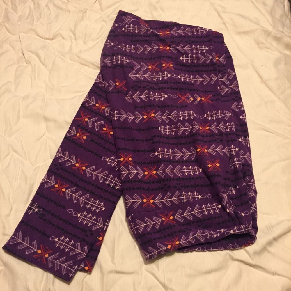 Tall and curvy leggings from lularoe purple arrow
